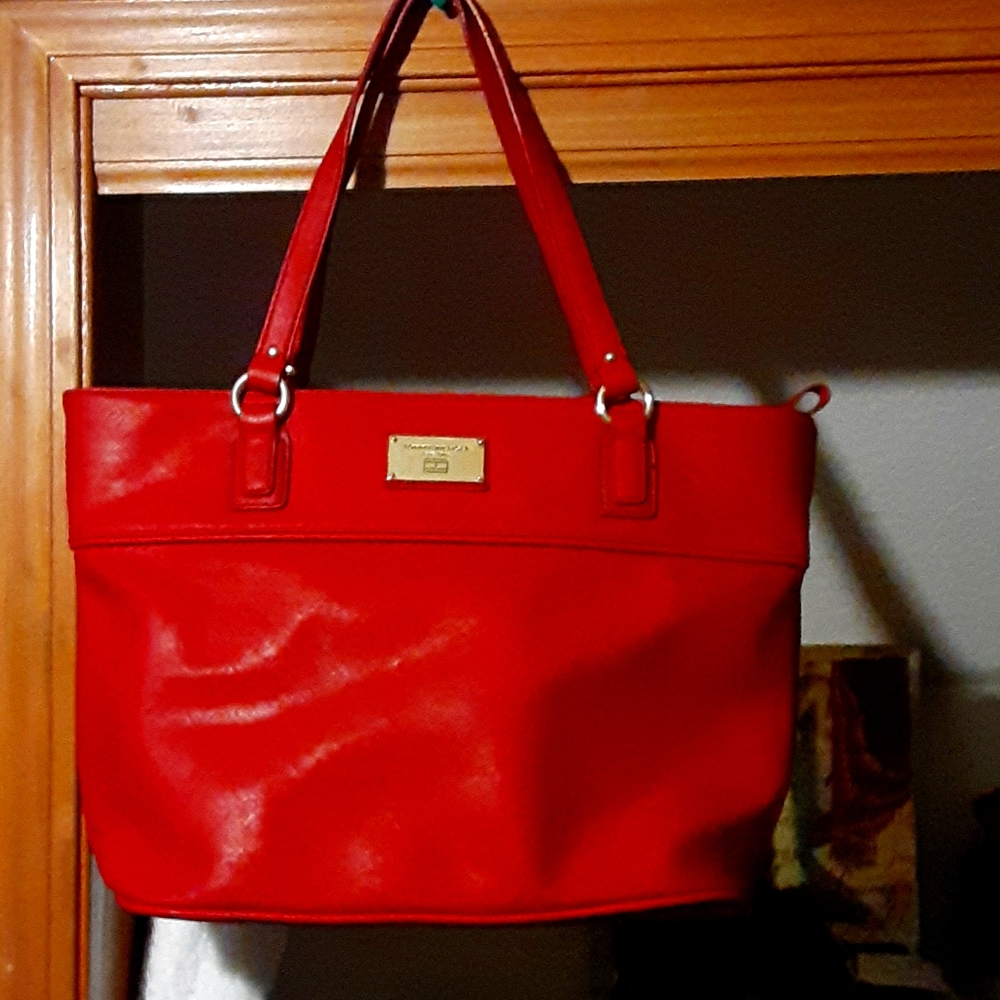 Tommy Hilfiger purse
